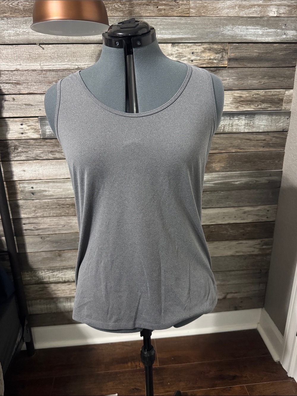 🎉 3 for $10 🎉   

RBX Gray Scoop Neck Athletic Tank